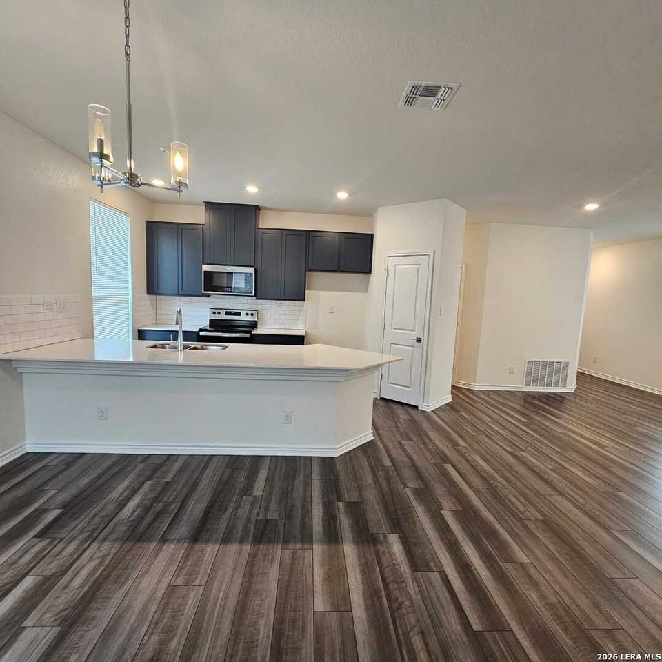 4834 Via Sonoma Trl - Photo 3 of 17