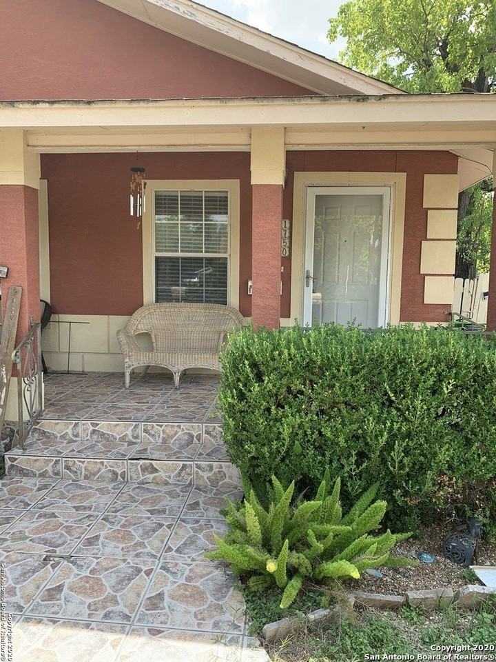 1750 W Craig Pl - Photo 5 of 30