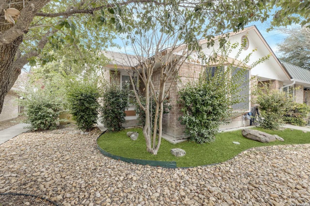 5007 Arbor Ridge Dr - Photo 3 of 28