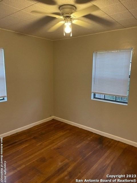 135 Newport Dr - Photo 7 of 18