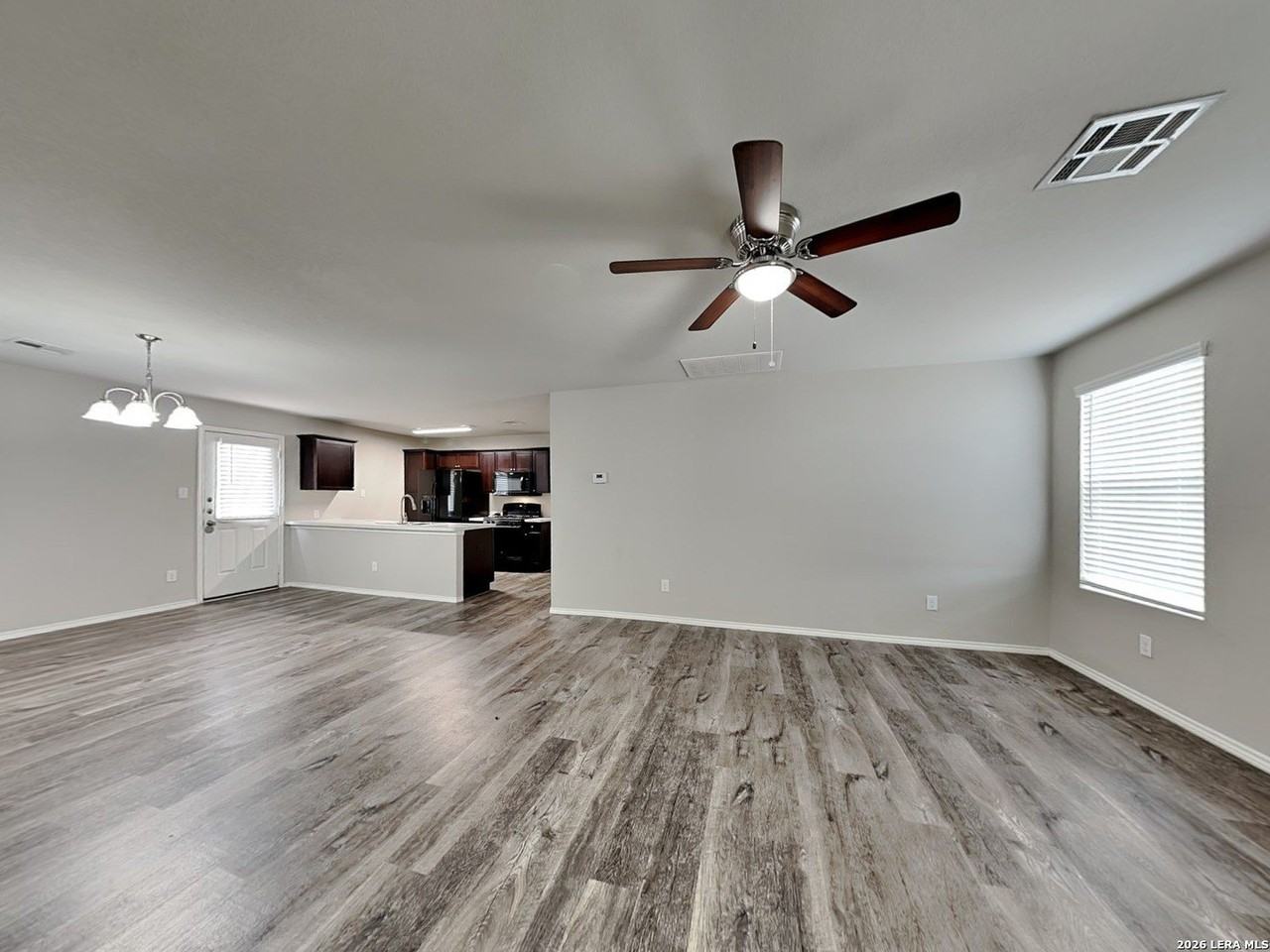 8525 Amistad Cv - Photo 3 of 17