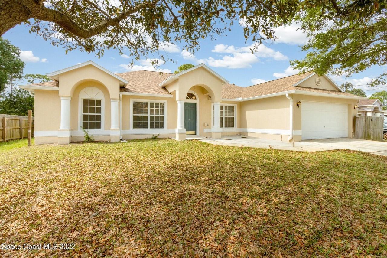 163 Abello Rd Se - Photo 2 of 34