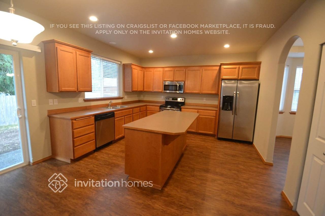 19202 76th Ave E - Photo 6 of 18