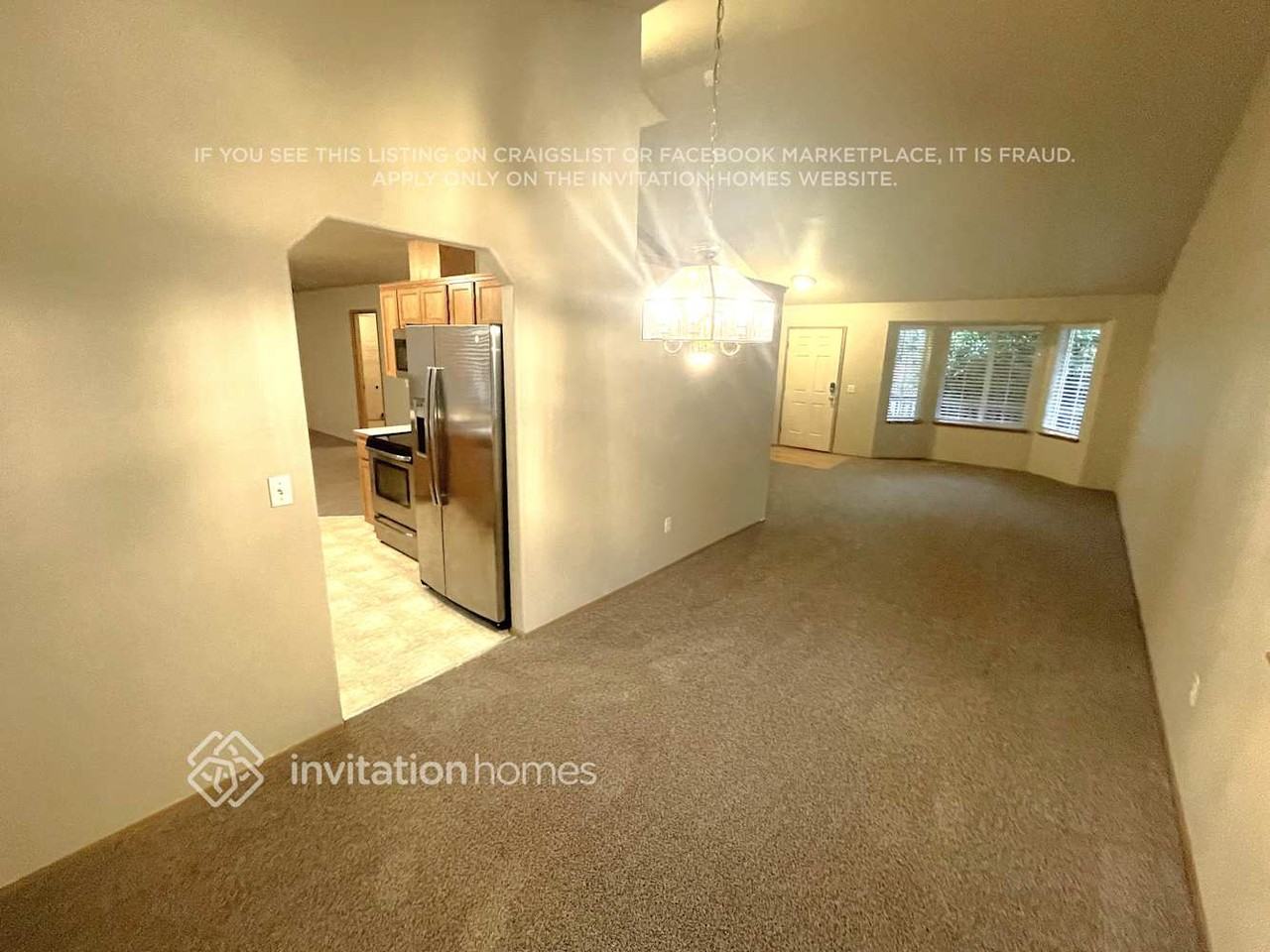 14904 Woodland Ave E - Photo 6 of 18