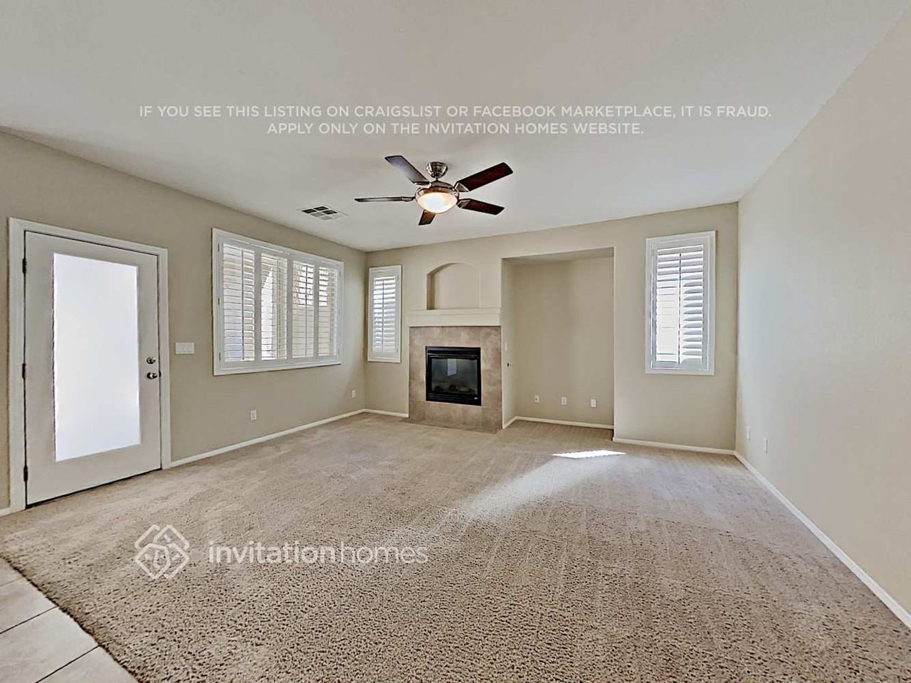 2730 Craigmillar St - Photo 7 of 31