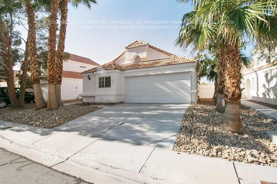 2116 Running River Rd