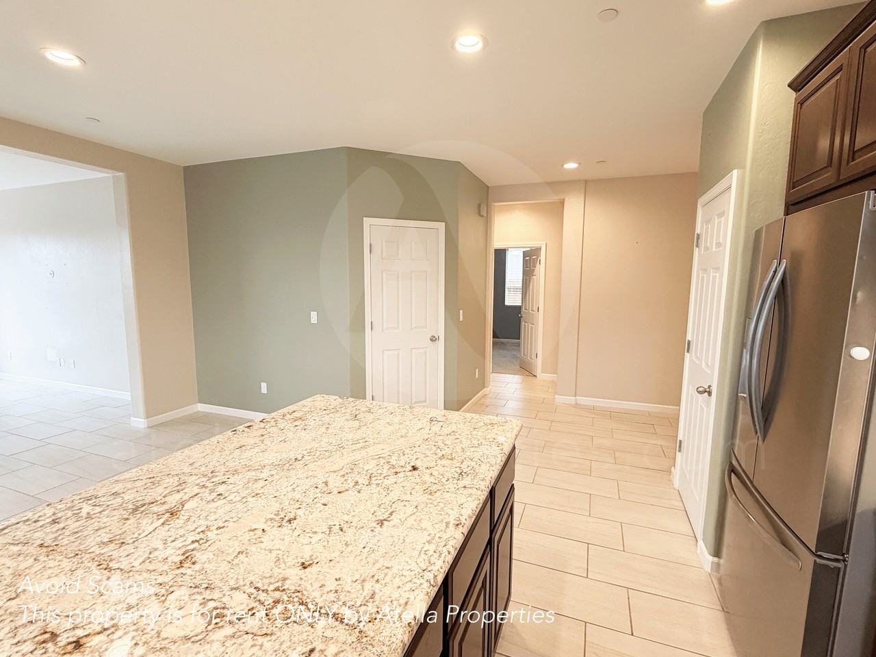 654 Melbourne Way #1 - Photo 6 of 24
