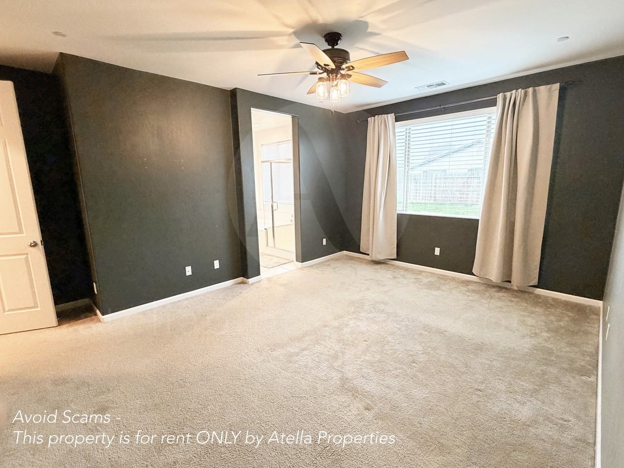 654 Melbourne Way #1 - Photo 7 of 24