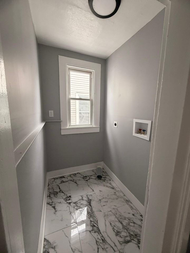 72 Spring St #2 - Photo 2 of 10