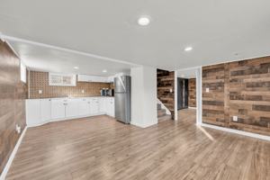 featured image of 202 South Middleton Road Bottom #1