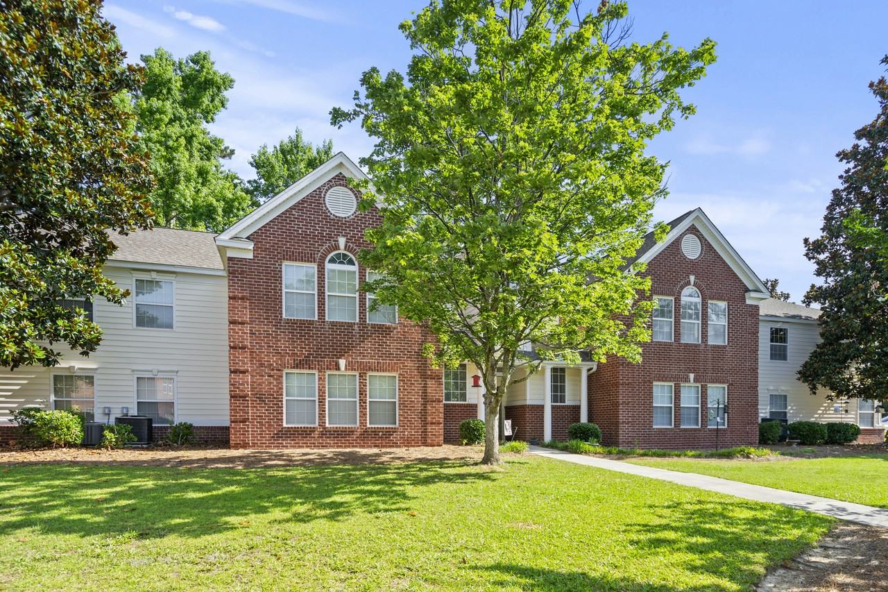 2113 Sanderling Dr #1 - Photo 3 of 29