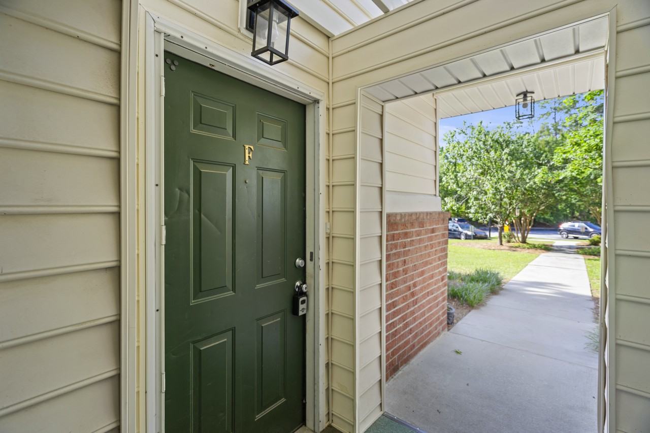 2113 Sanderling Dr #1 - Photo 5 of 29