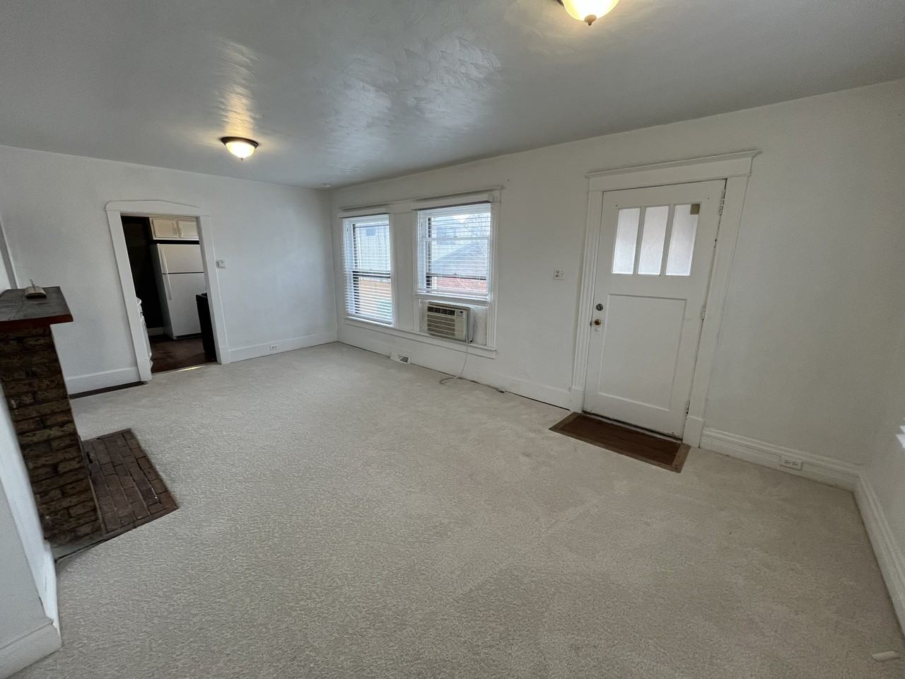 2834 Java Ct - Photo 4 of 16