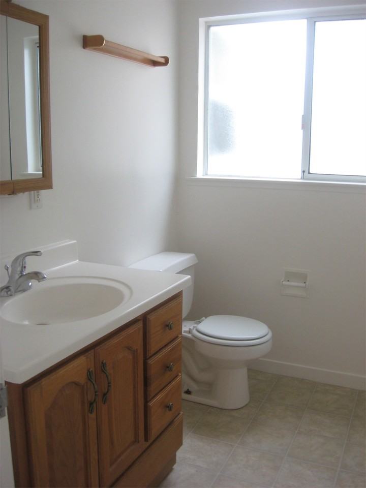 751 Airport Rd #1 - Photo 6 of 7