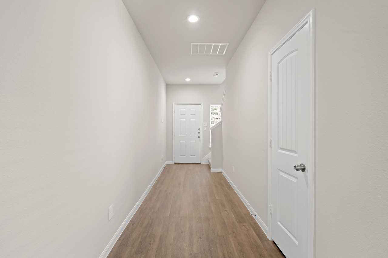 5710 Esk River Trl #1 - Photo 4 of 31