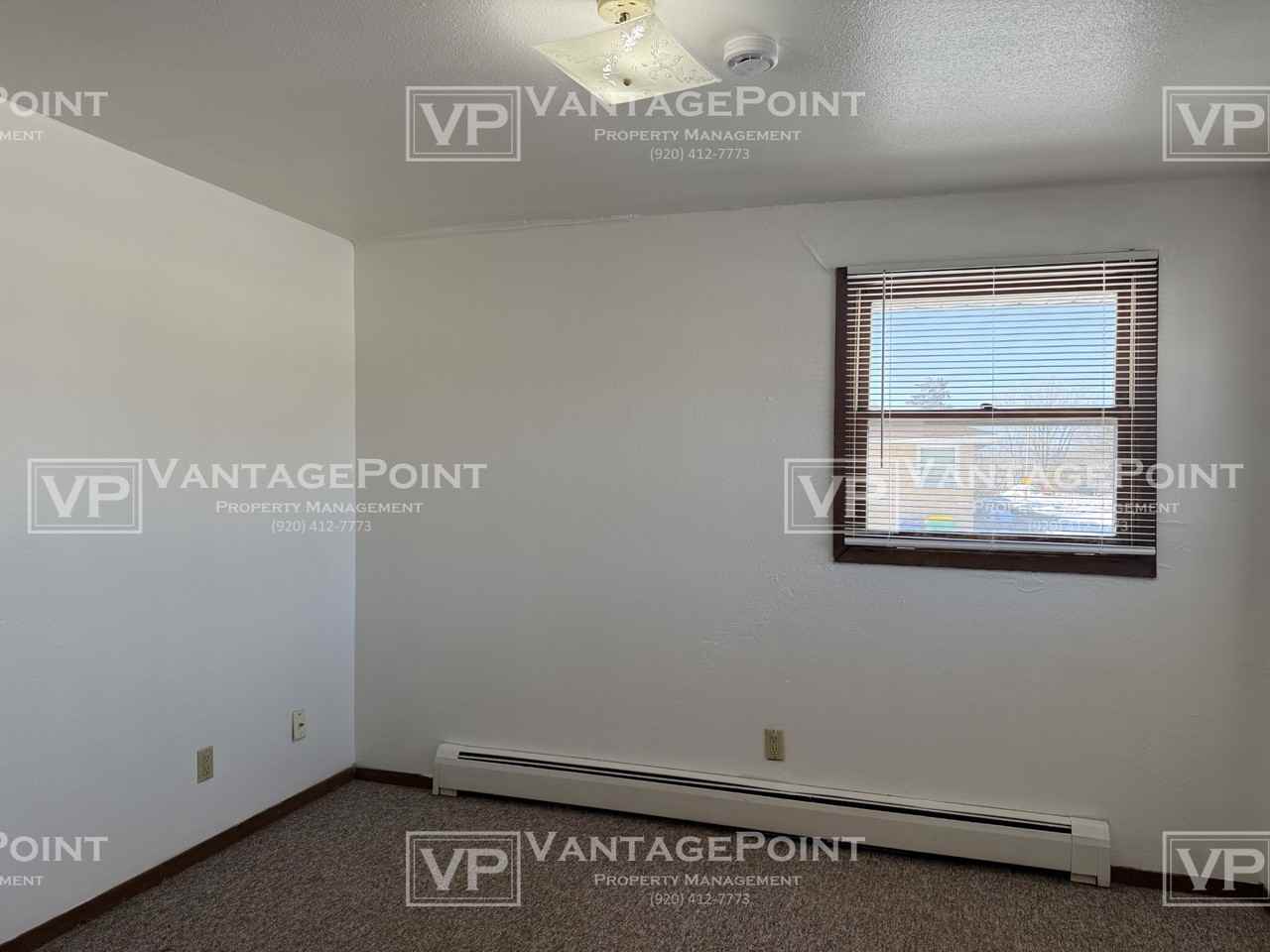 1554 Cass St #D - Photo 7 of 10