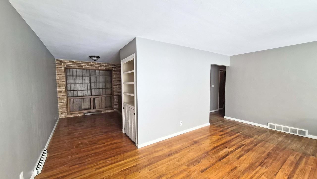 2689 Sierra Dr #1 - Photo 2 of 13