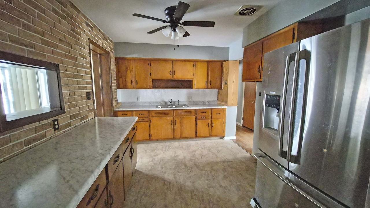 2689 Sierra Dr #1 - Photo 3 of 13