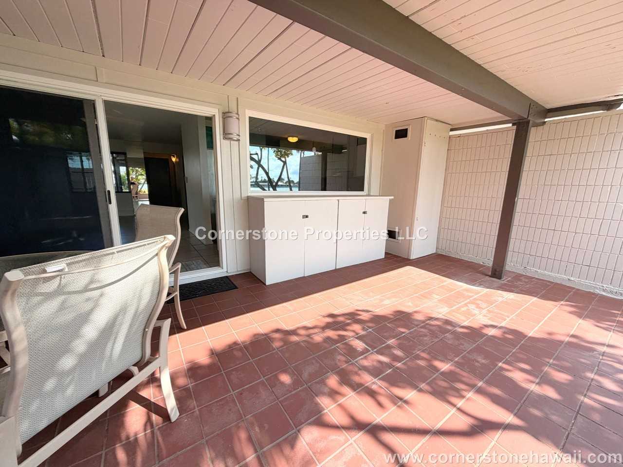 125 Koko Isle Cir #1 - Photo 4 of 44