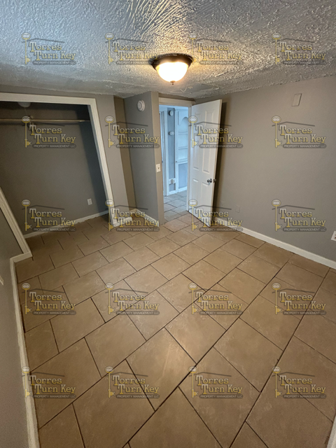 331 Portland Ave #UP - Photo 6 of 7