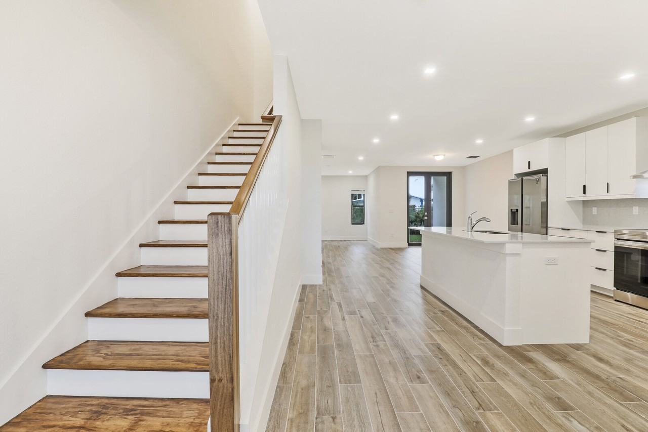 395 Bella Sol Way #1 - Photo 5 of 34