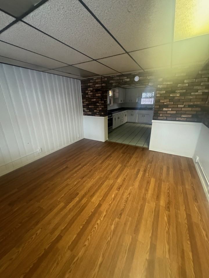 1413 4th Ave #1 - Photo 3 of 14