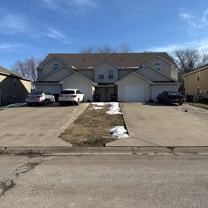 1205 Pebblecreek Dr #D - Photo 1 of 1