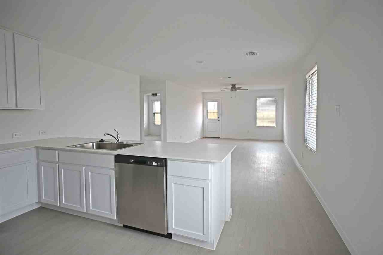 14605 Mudstone Pl #1 - Photo 7 of 35