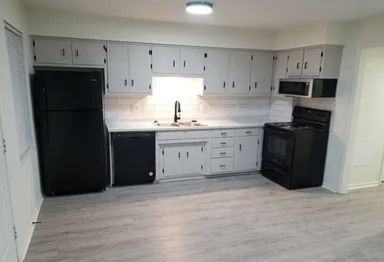 417 Mcgoodwin Ave #C - Photo 3 of 12