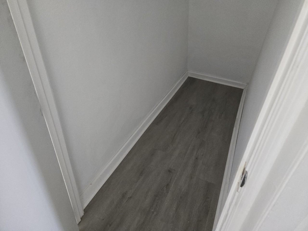 3625 S Warwick Cir #B - Photo 7 of 8