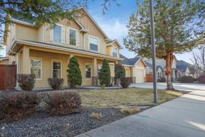 featured image of 2319 E Challis St #1