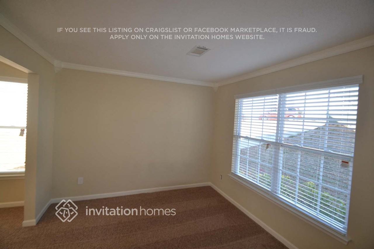 4283 Arabian Way - Photo 4 of 17