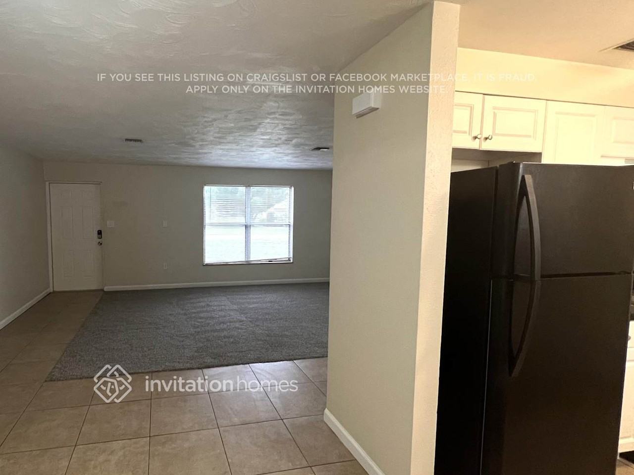 411 W Charlotte Ave - Photo 3 of 13