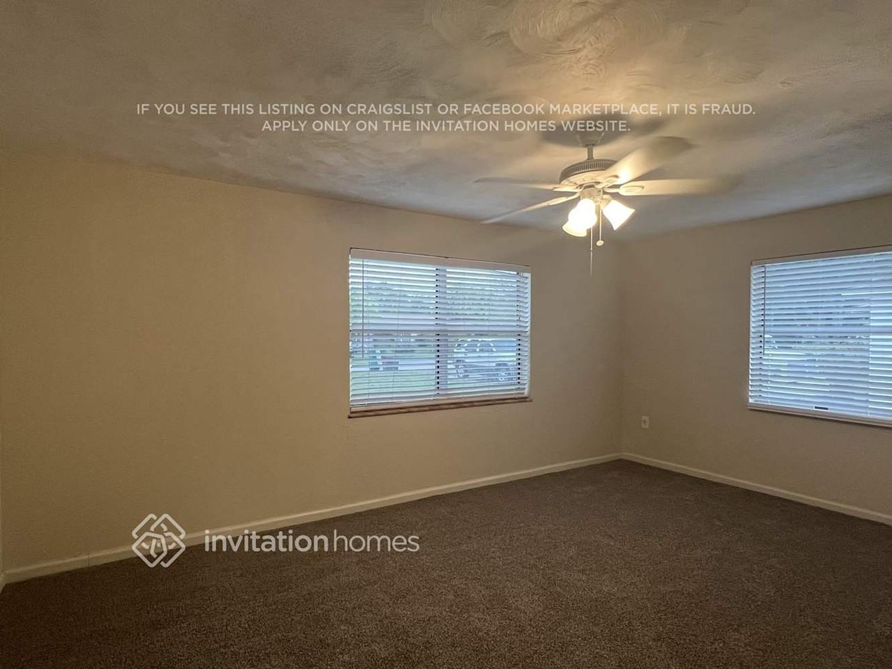 411 W Charlotte Ave - Photo 6 of 13