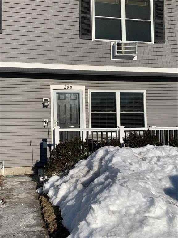 200 Post Rd Apt 208 #208 - Photo 4 of 43