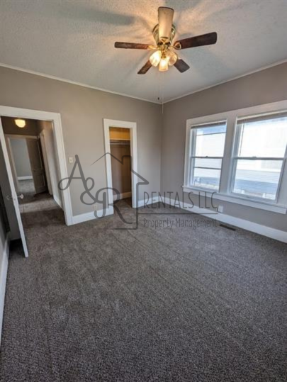 204 W Rose St #1 - Photo 7 of 12