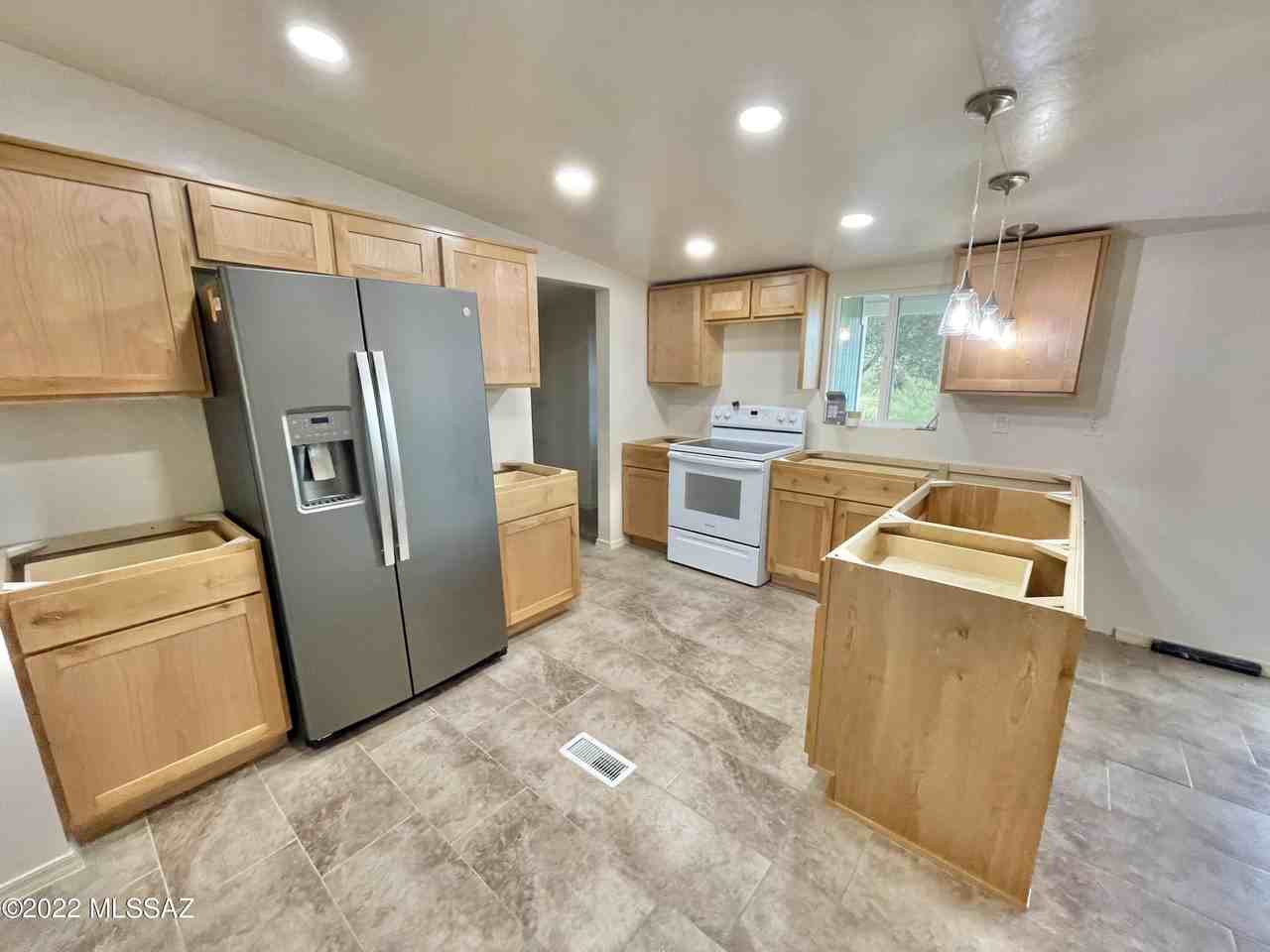 1551 N Sunset Point Dr - Photo 7 of 23