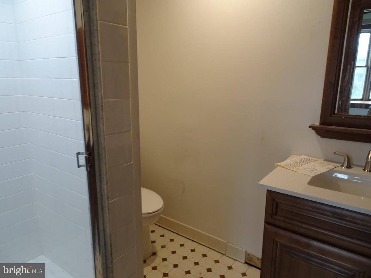 27 W 7th St - Photo 7 of 31