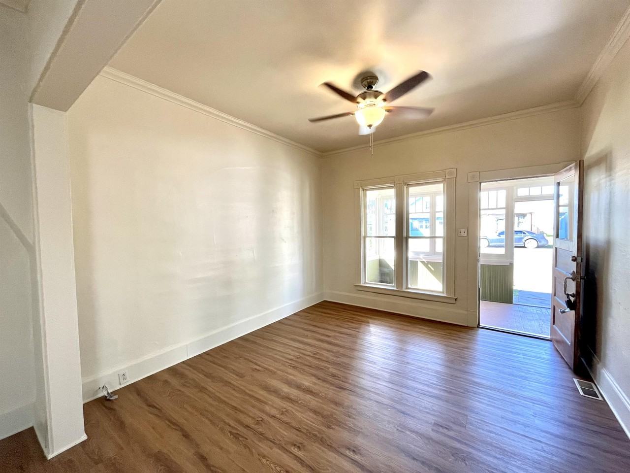 1024 8th Ave N #1 - Photo 4 of 14