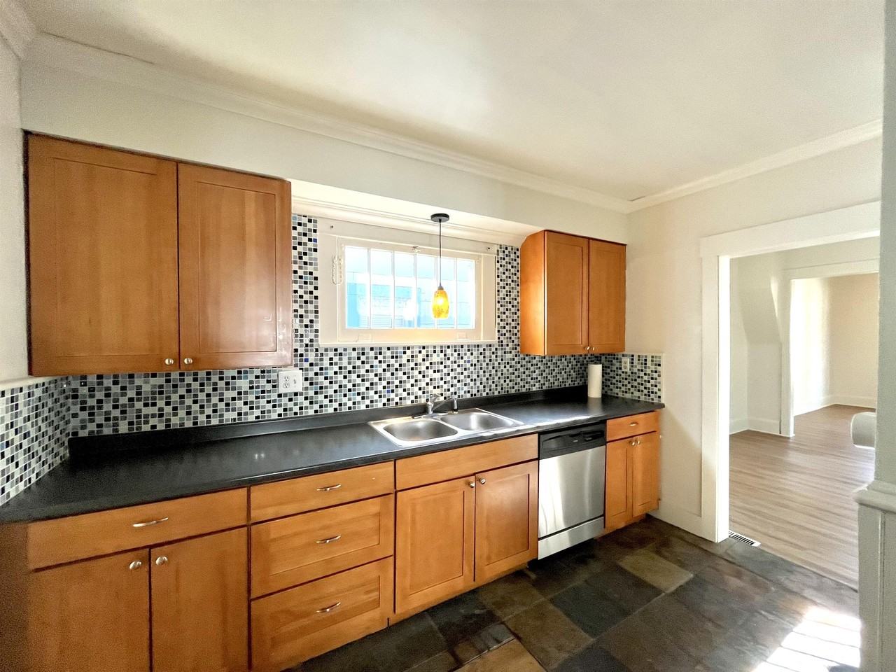 1024 8th Ave N #1 - Photo 6 of 14