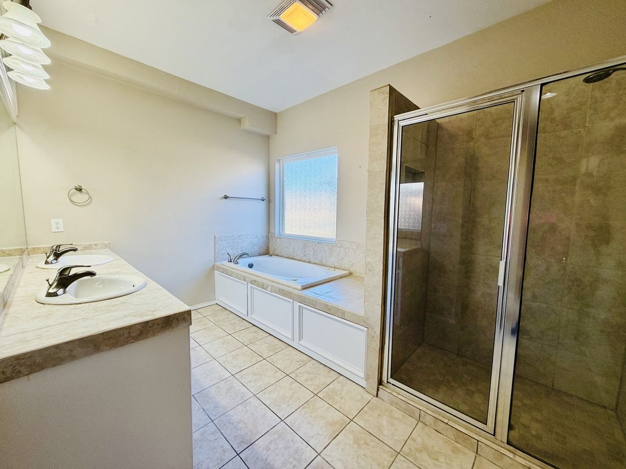 408 Sterling Pointe Way #1 - Photo 5 of 10