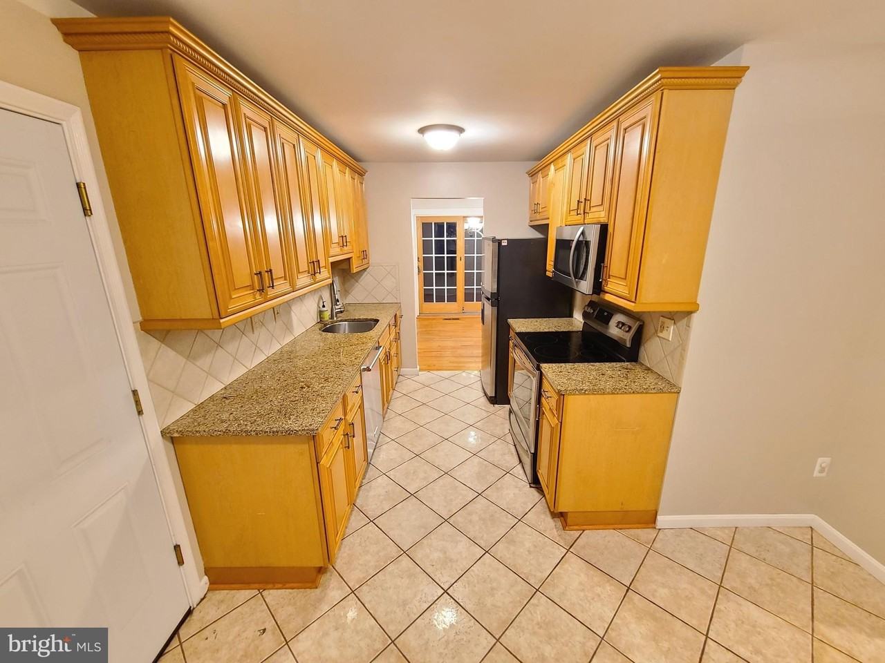 191 Hardy Pl - Photo 6 of 31