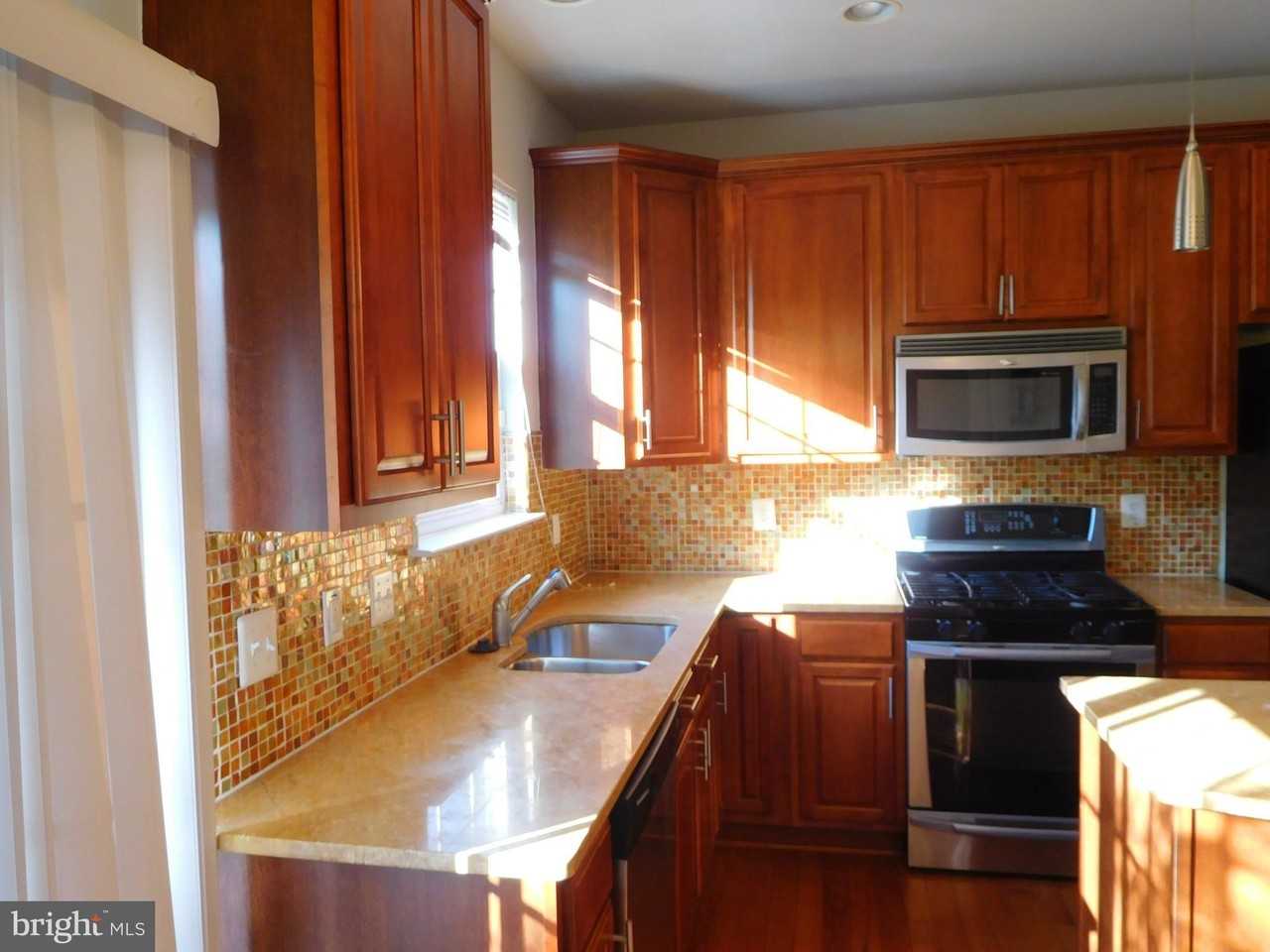 512 Garrett A Morgan Blvd - Photo 3 of 18