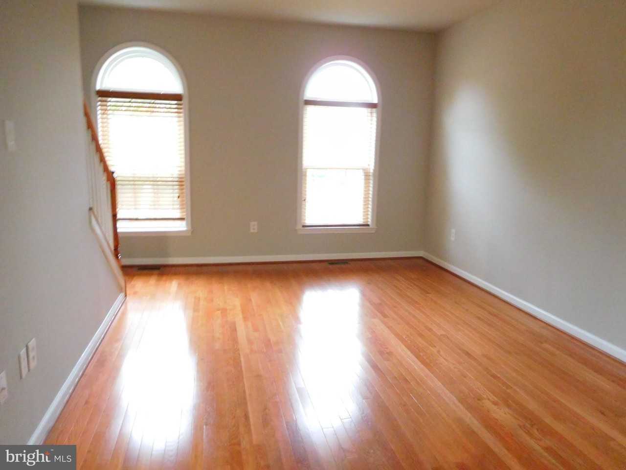 512 Garrett A Morgan Blvd - Photo 6 of 18