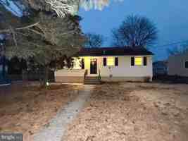 featured image of 115 Gloucester Ave