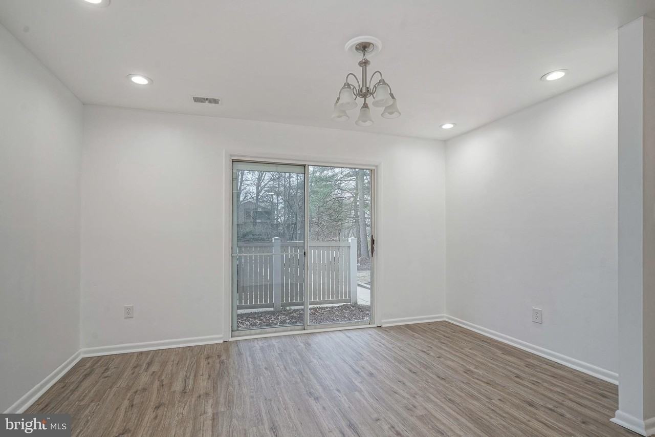 1155 Golden Pond Ct - Photo 6 of 39