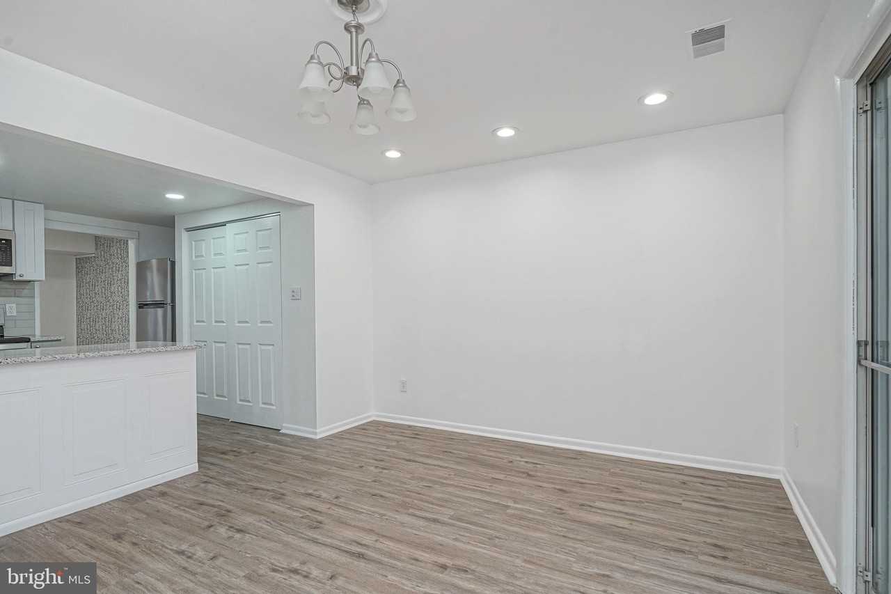 1155 Golden Pond Ct - Photo 7 of 39