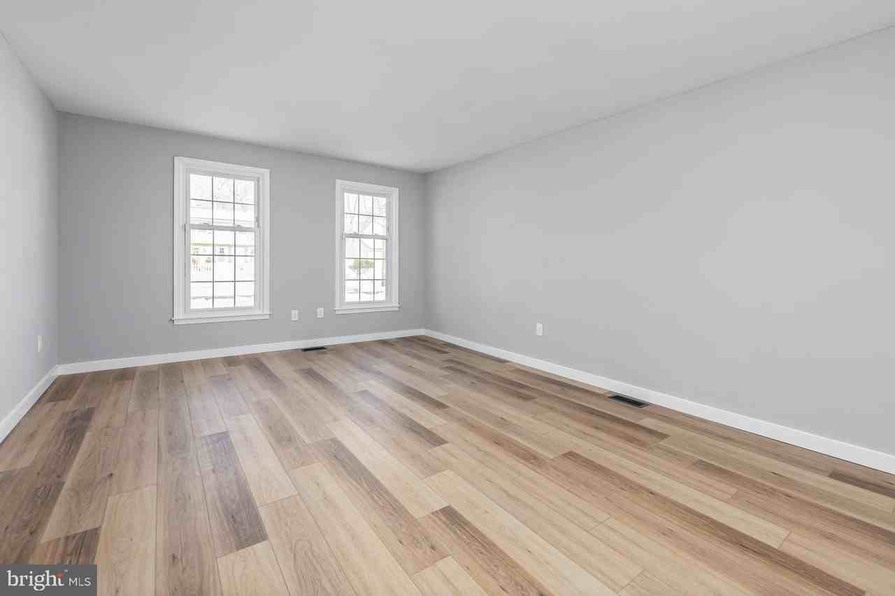 44 Cranford Rd - Photo 5 of 22