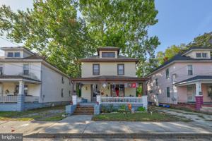 featured image of 220 Hazel Ave #1
