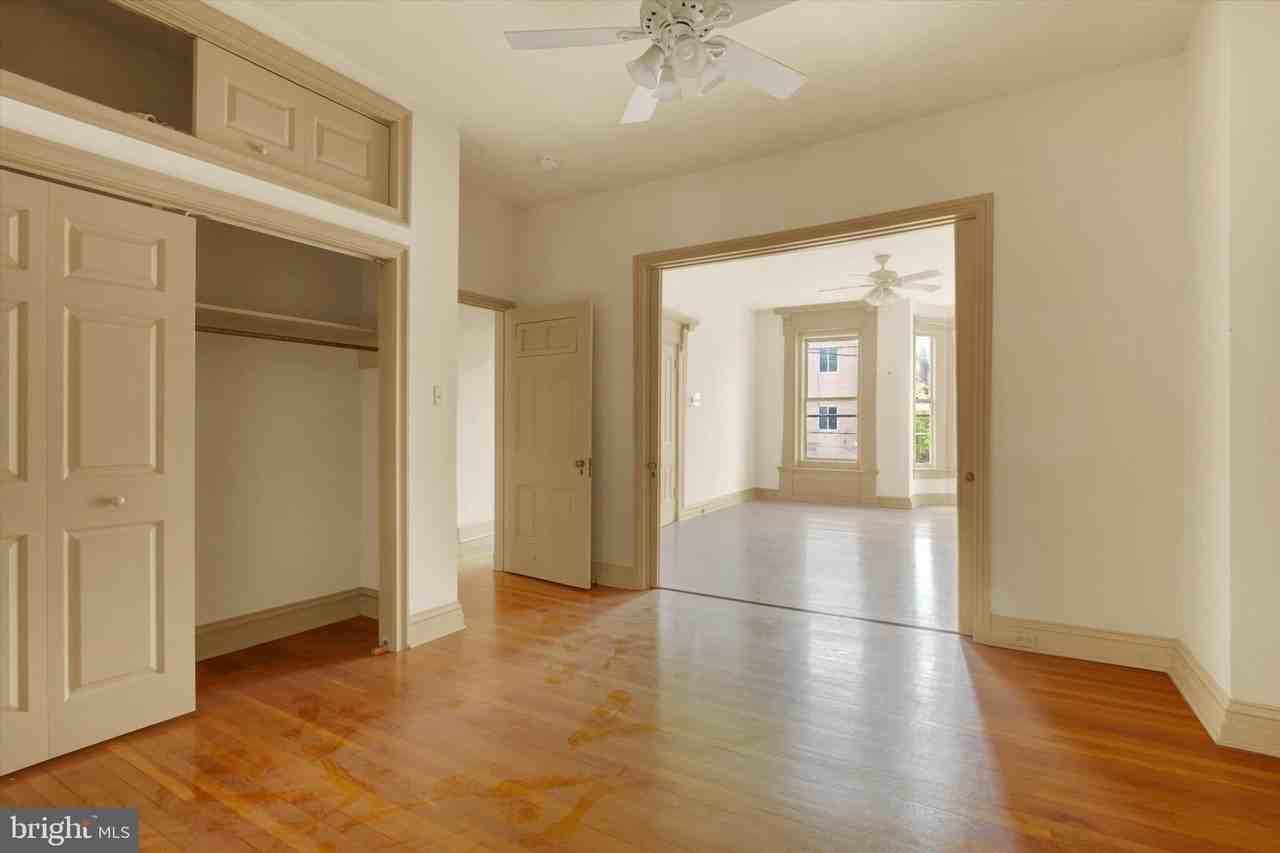 110 Baltimore St Apt 2 #2APARTMENT - Photo 7 of 14